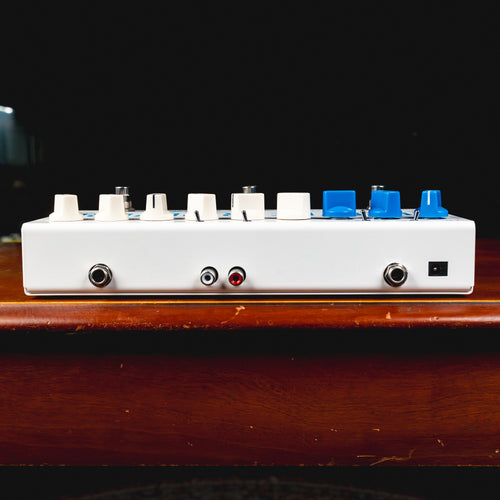 Surfy Industries Compact Deluxe Reverb Effect Pedal w/Original Box - Used