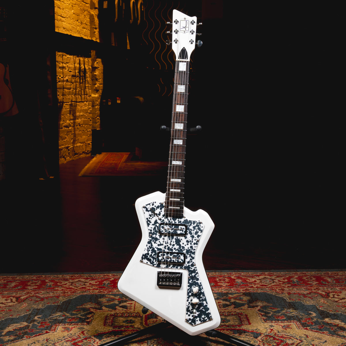 Sturner Guitars International Series Hazzard Electric Guitar, Inkblot White - Used