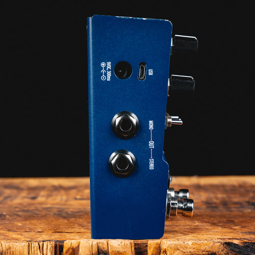 Walrus Audio Mako Series M1 Modulation Effect Pedal w/ Box - Used