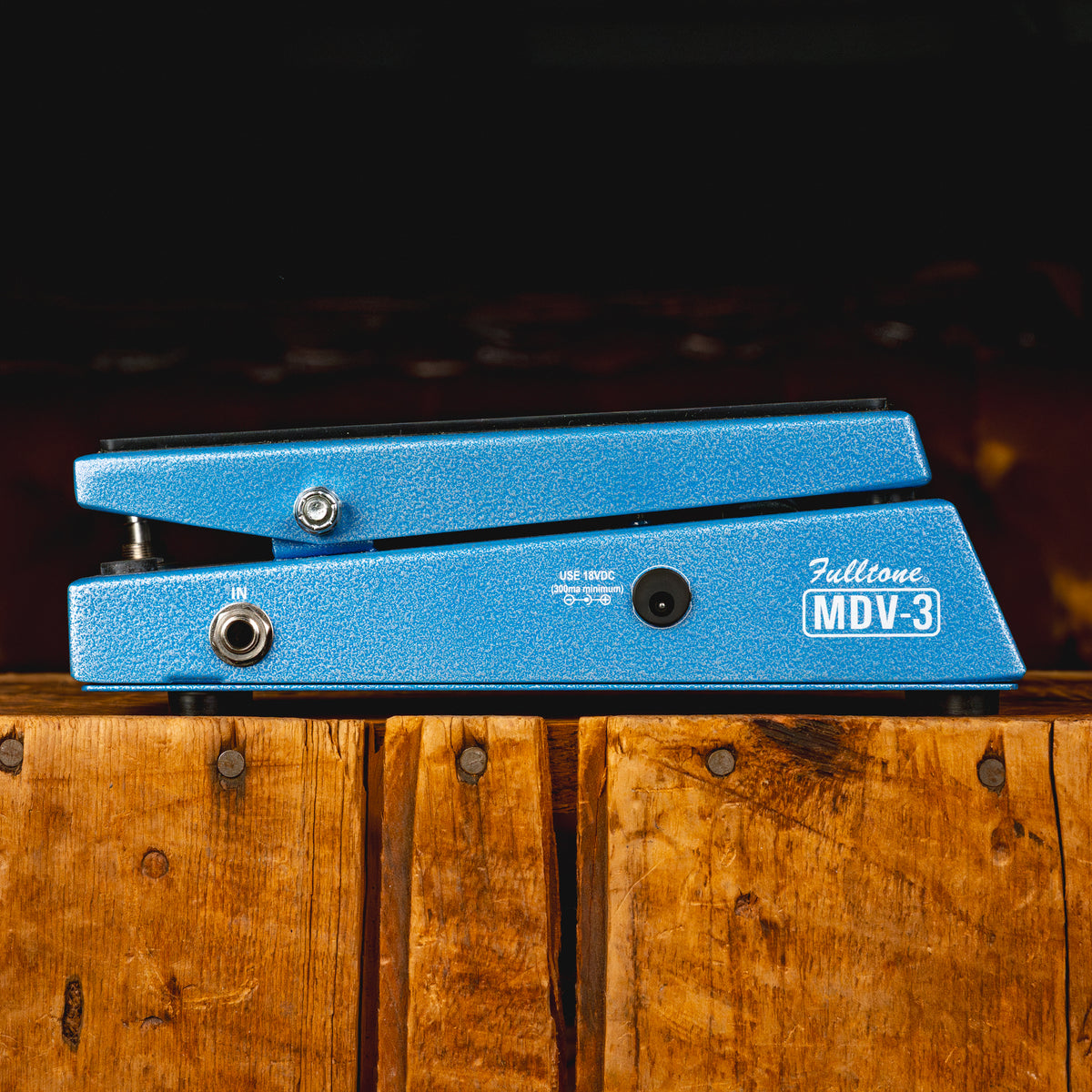 Fulltone Custom Shop Deja Vibe MDV-3 V2 Chrous/Vibrato Effect Pedal w/ Box & PSU - Used