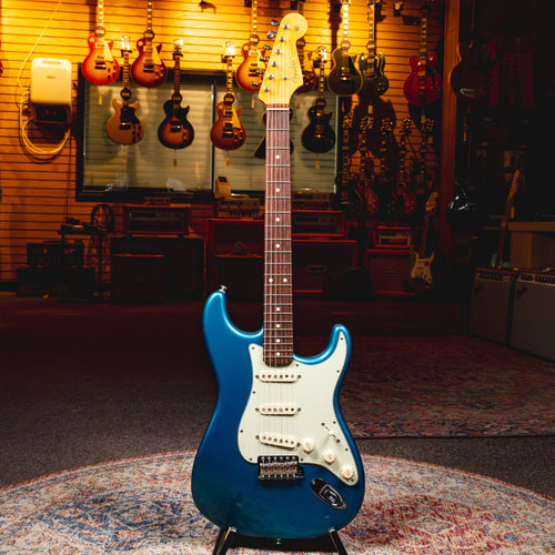 2010 Fender American Vintage Thin Skin '61 Stratocaster Electric Guitar, Lake Placid Blue - Used