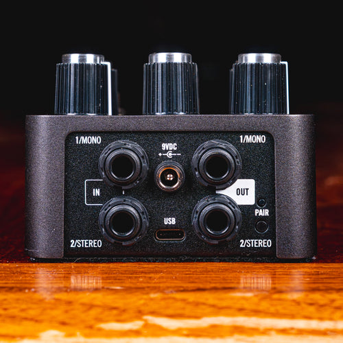 Universal Audio Dream '65 Reverb Amplifier Effect Pedal w/ Box - Used