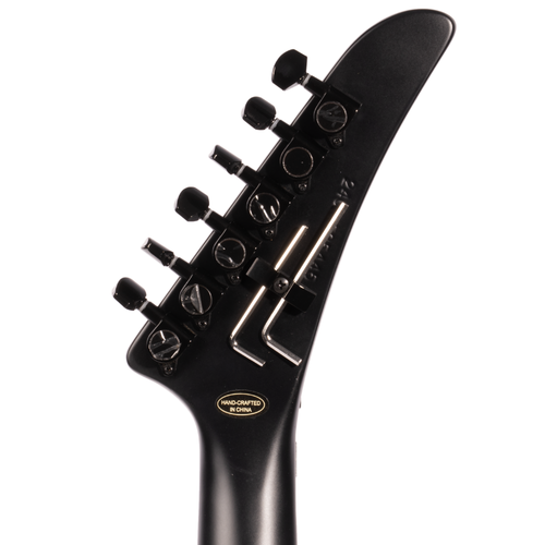 Kramer Assault ブラックエレキギター Kramer Modern, Stylish, and Ready to Rock – Gibson