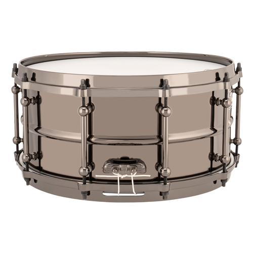 Ludwig Universal Brass 6.5x14" Snare Drum, Black Nickel Hardware