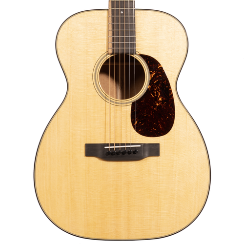 Martin 00-18 Spruce Top, Mahogany Back and Sides Acoustic Guitar, Natural