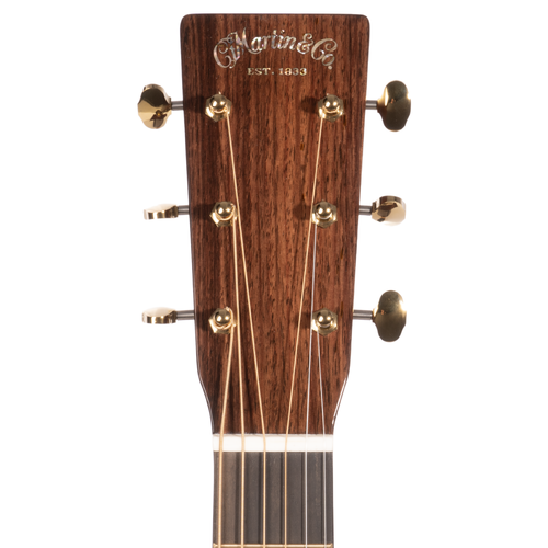 Martin 000-18 Modern Deluxe Spruce Top Acoustic Guitar, Natural, with Case