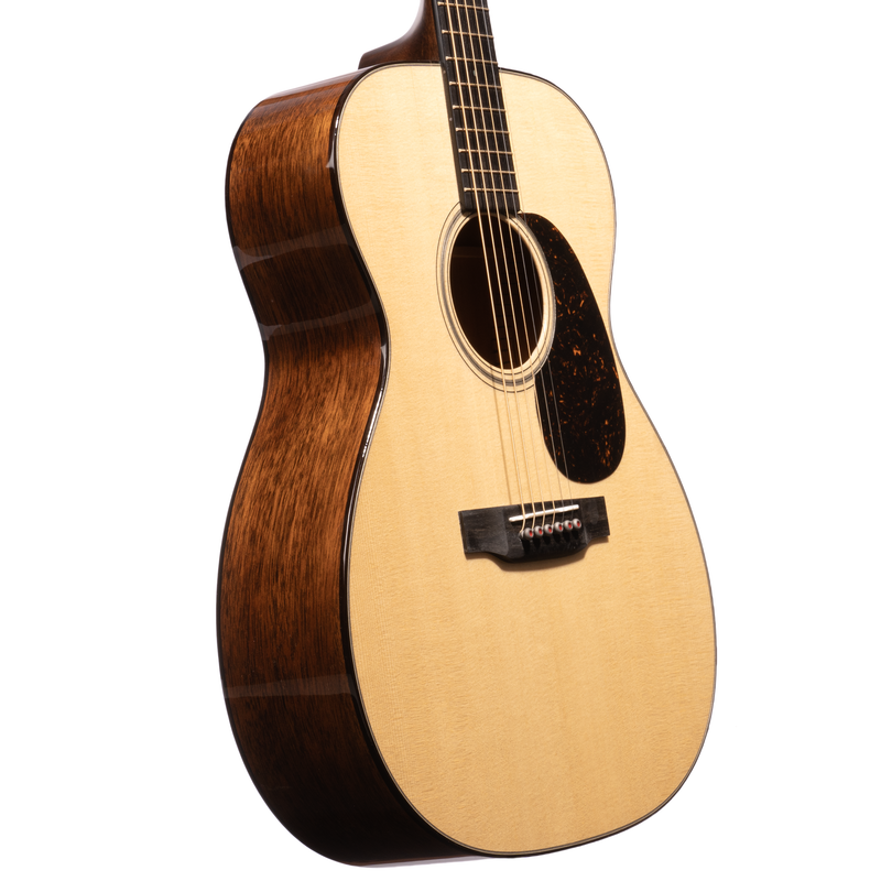 Martin 000-18 Modern Deluxe Spruce Top Acoustic Guitar, Natural, with Case