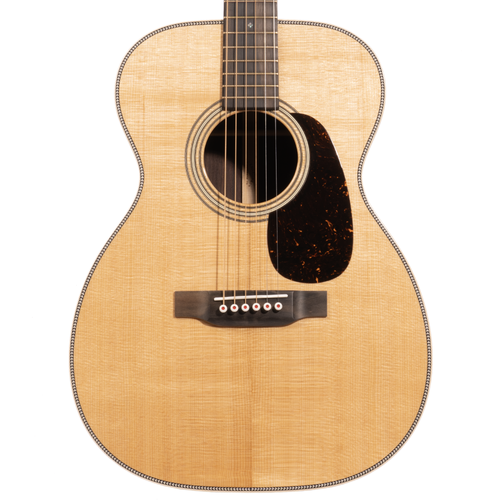 Martin 00-28 Modern Deluxe Acoustic Guitar With Case