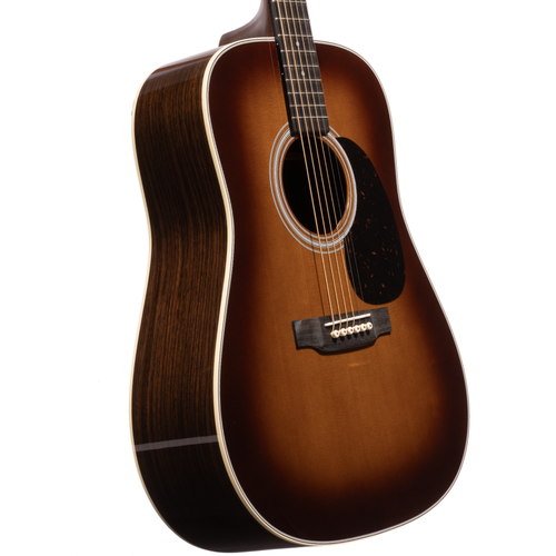 Martin D-28 Acoustic Guitar, Sitka Spruce Top East Indian Rosewood Back/Sides, Ambertone