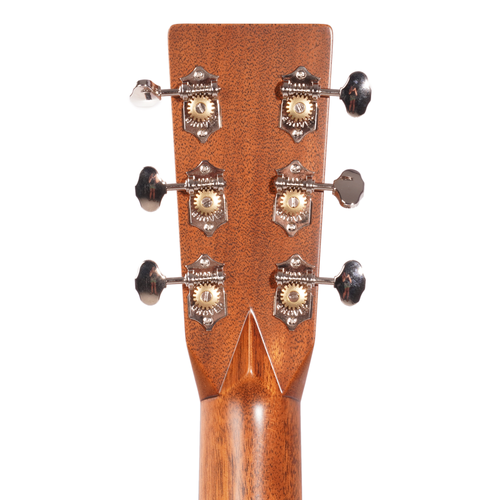Martin Custom Shop “D” Sloped Shoulder Dreadnought 28-Style Acoustic Guitar, Sitka/Wild Grain EIR