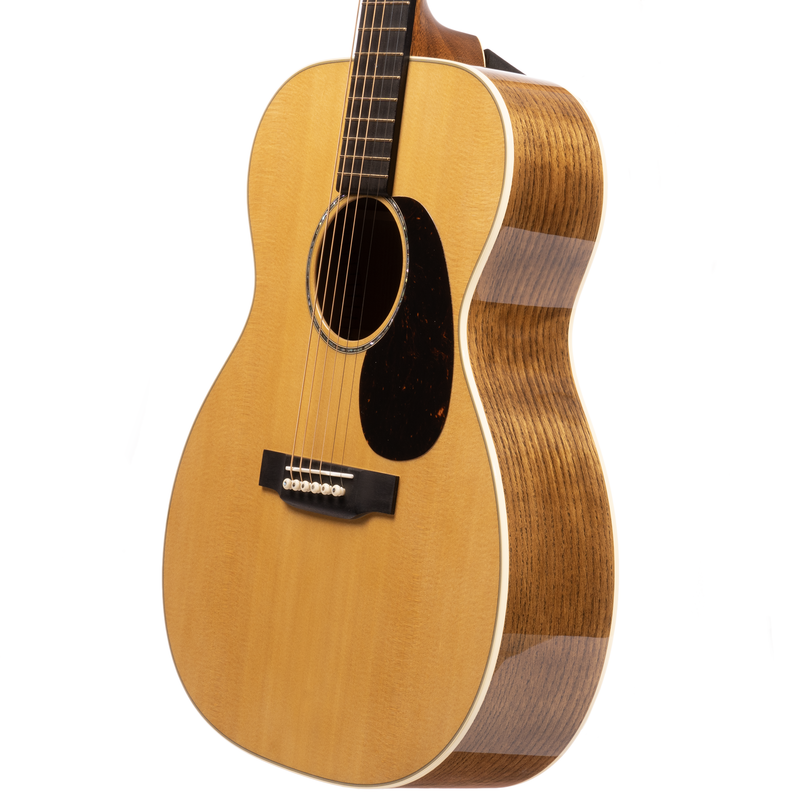 Martin Custom Shop 000 14-Fret, Sitka Spruce Top, German White Oak Back and Sides