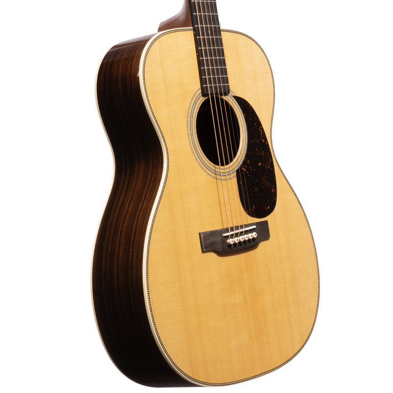 Martin 000-28 Standard Series Acoustic Guitar, Spruce Top, Rosewood Back/Sides