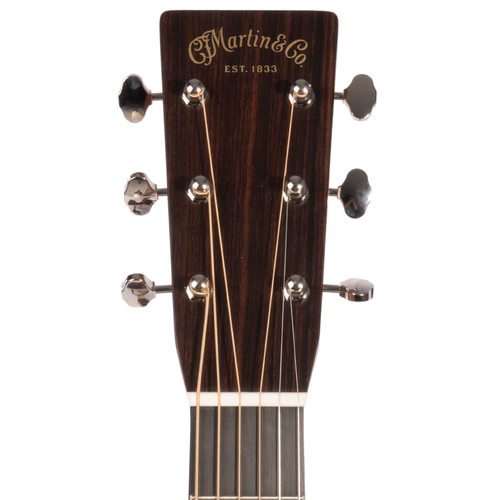 Martin 000-28 Standard Series Acoustic Guitar, Spruce Top, Rosewood Back/Sides