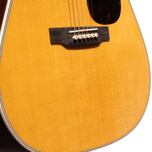 Martin D-35 Standard Series Acoustic Guitar, Spruce Top, East Indian Rosewood Back & Sides