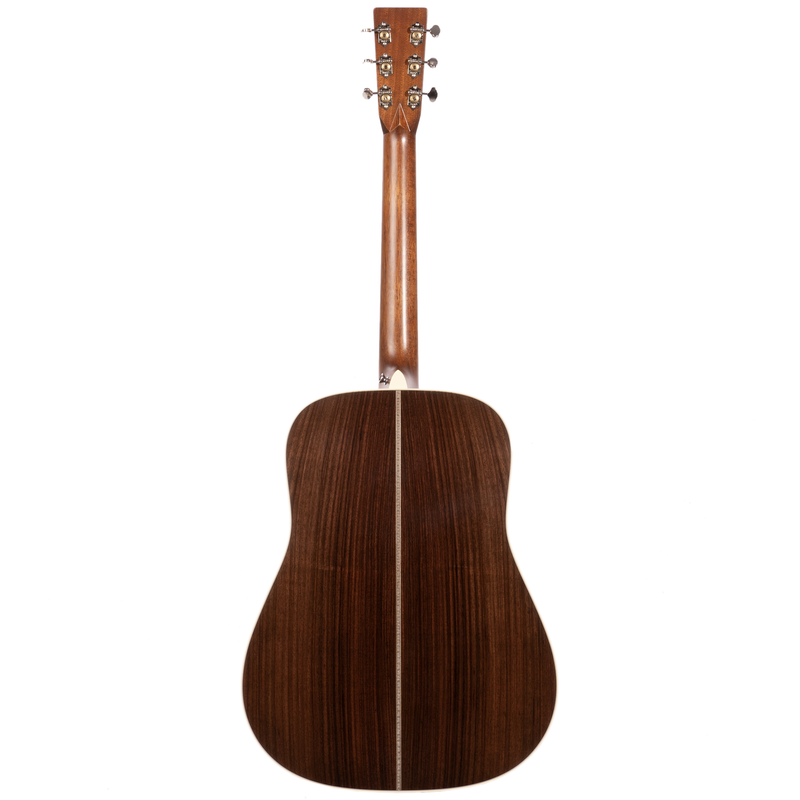 Martin Standard Series HD-28e, Spruce Top, East Indian Rosewood Back/Sides w/Fishman Electronics