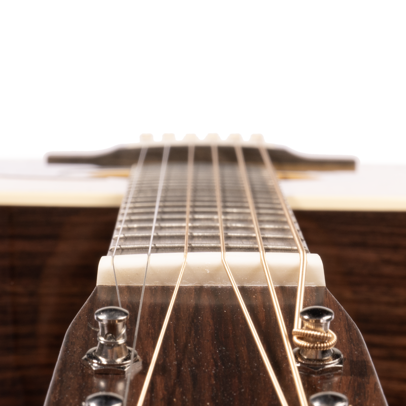 Martin HD-28 Dreadnought Acoustic Guitar, Spruce Top Rosewood Back/Sides
