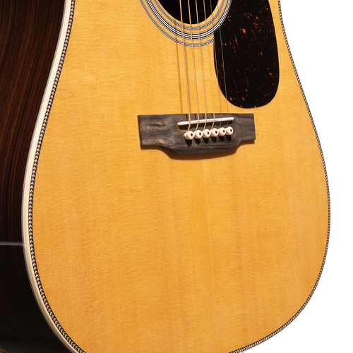 Martin HD-35 Acoustic Guitar, Sitka Spruce Top, Rosewood Back and Sides, Natural