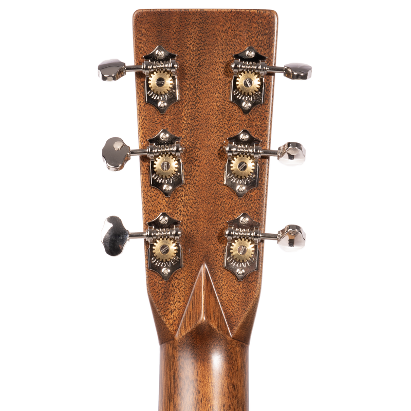 Martin OM-28 Acoustic Guitar, Spruce Top, East Indian Rosewood Back And Sides, Natural Finish