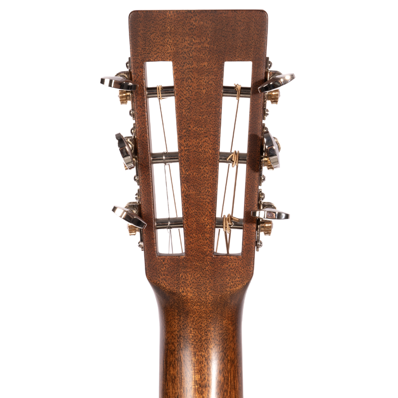 Martin Custom Shop 000 12-Fret, 18-Style, Adirondack Spruce and Sinker Mahogany Acoustic Guitar