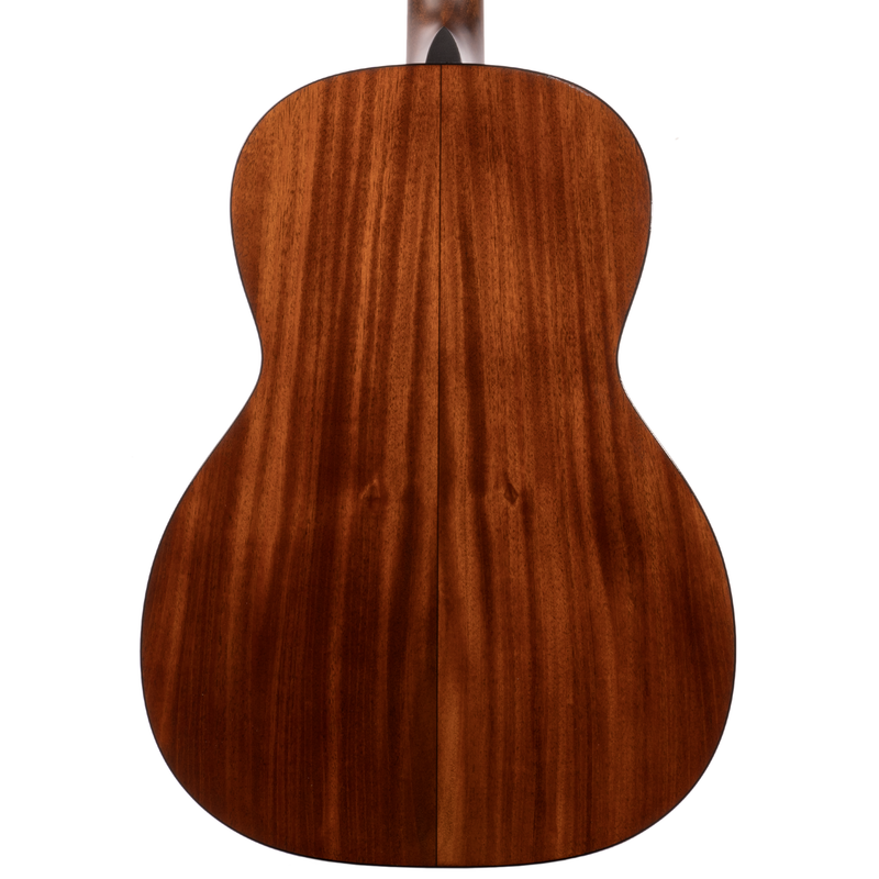 Martin Custom Shop 000 Auditorium Body, 18 Style, Sitka Spruce Bearclaw Top, Sinker Mahogany Back & Sides