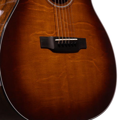 Martin Custom Shop 000 Auditorium Body, 18 Style, Sitka Spruce Bearclaw Top, Sinker Mahogany Back & Sides, Ambertone