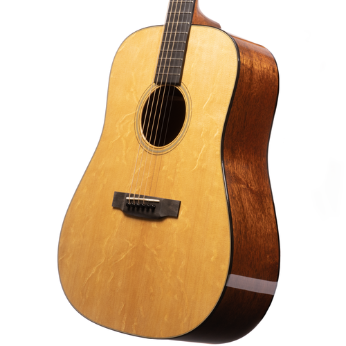 Martin Custom Shop D Dreadnought Acoustic Guitar, 18 Style, Bearclaw Sitka Spruce Top with Sinker Mahogany Back and Sides