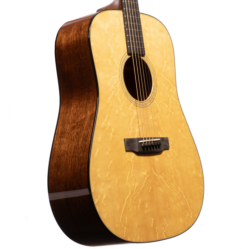Martin Custom Shop D Dreadnought Acoustic Guitar, 18 Style, Bearclaw Sitka Spruce Top with Sinker Mahogany Back and Sides