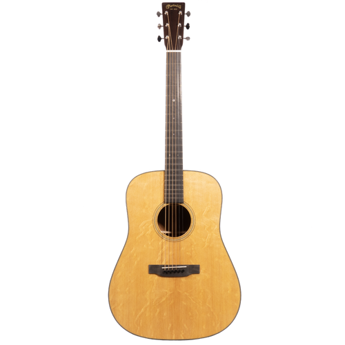 Martin Custom Shop D Dreadnought Acoustic Guitar, 18 Style, Bearclaw Sitka Spruce Top with Sinker Mahogany Back and Sides