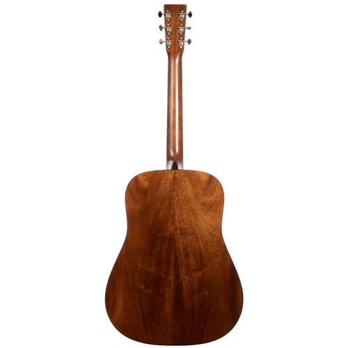 Martin Custom Shop D Dreadnought Acoustic Guitar, 18 Style, Bearclaw Sitka Spruce Top with Sinker Mahogany Back and Sides