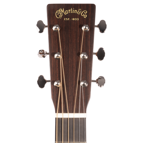 Martin Custom Shop D Dreadnought Acoustic Guitar, 18 Style, Bearclaw Sitka Spruce Top with Sinker Mahogany Back and Sides