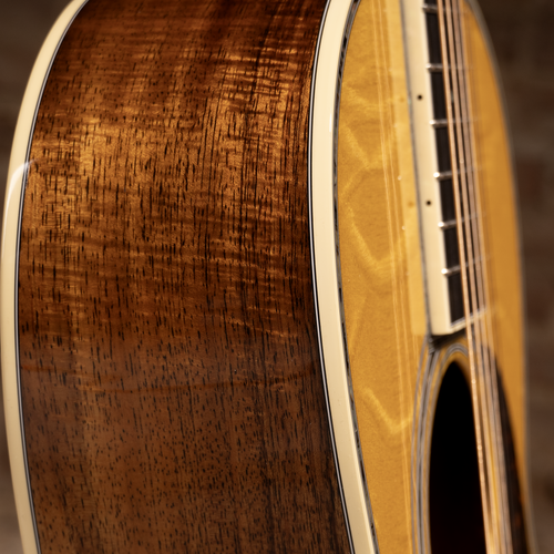 2019 Martin Custom Shop 00, 42 Style Koa Back/Sides, Bearclaw High Altitude Swiss Spruce Top W/ OHSC - Used