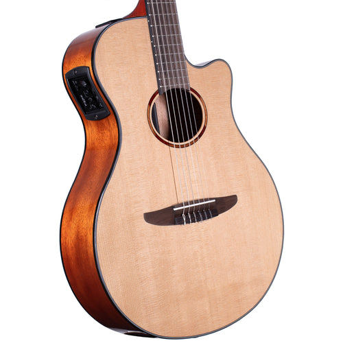 Yamaha outlet wooden guitar