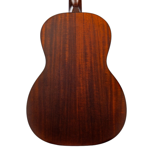 Iris Guitar Company RMC-000 12-Fret Acoustic Guitar, Bearclaw Spruce/Mahogany, Natural