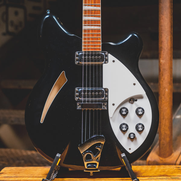 2017 Rickenbacker 360 Semi-Hollow Electric Guitar, Jetglo w/OHSC - Use