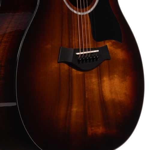 Taylor 224ce-K DLX Grand Auditorium Acoustic-Electric Guitar, Hawaiian Koa