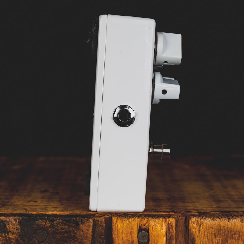 Mad Professor Snow White Auto Wah Effect Pedal w/ Box - Used