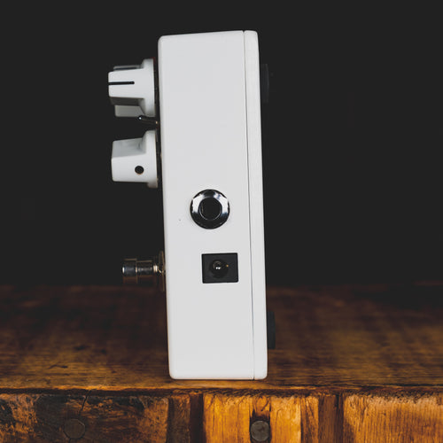 Mad Professor Snow White Auto Wah Effect Pedal w/ Box - Used