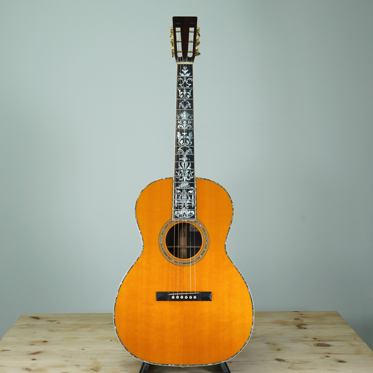 2009 Recording King ROS-697 12-Fret 000 Guitar Brazilian Rosewood Natural W/OHSC - Used