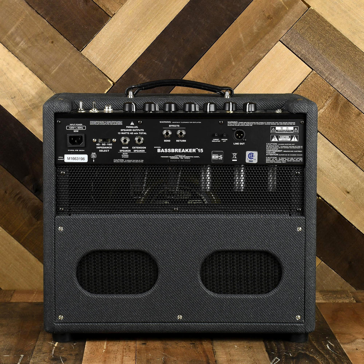 Fender Bassbreaker 15 Combo With Cover - Used