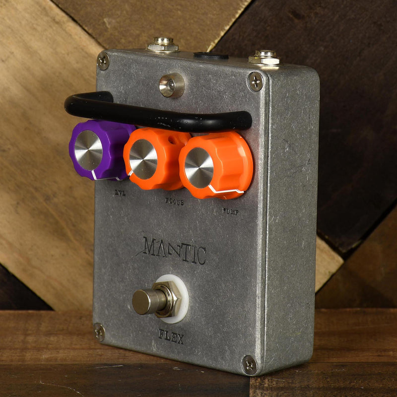 mantic flex pedal Mantic Flex Synth/Oct/Fuzz Pedal