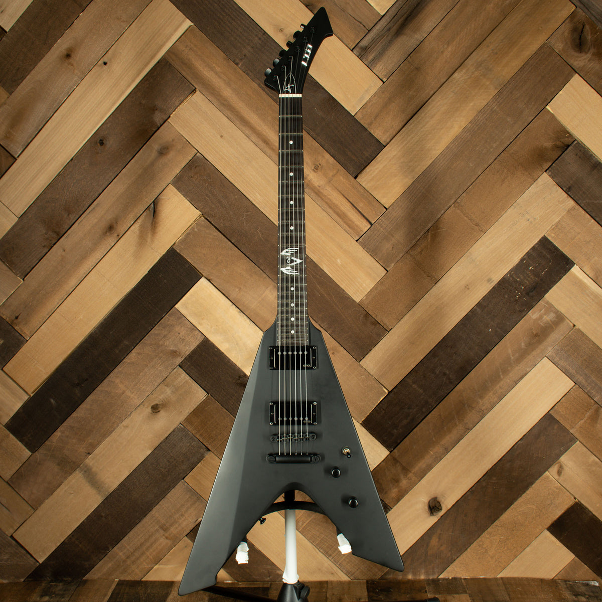 LTD 2019 Vulture James Hetfield Signature, Black Satin With OHC - Used