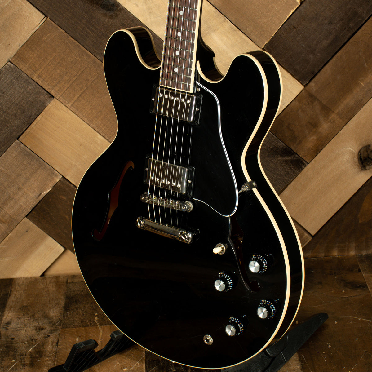 Gibson 2021 ES-335 Ebony With OHC - Used