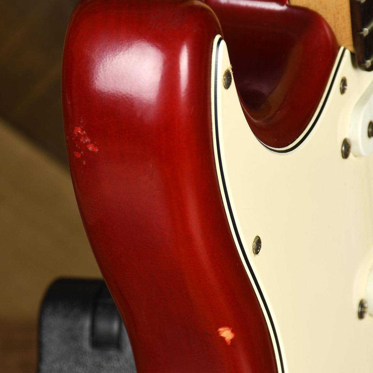Fender Left Hand Highway One Stratocaster Red With Case - Used