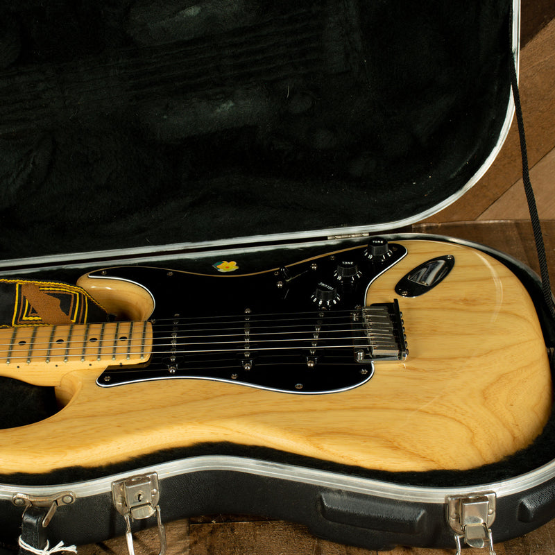 Fender 2000 American Series Stratocaster Electric Guitar, Natural With OHSC - Used