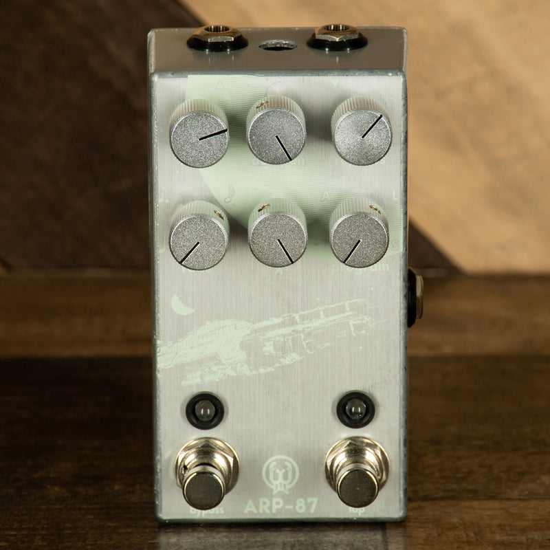 Walrus Audio ARP-87 Platinum Edition Delay Effect Pedal With Original Box