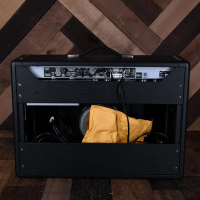 Fender '65 Deluxe Reverb Reissue 1x12 With Footwitch - Used