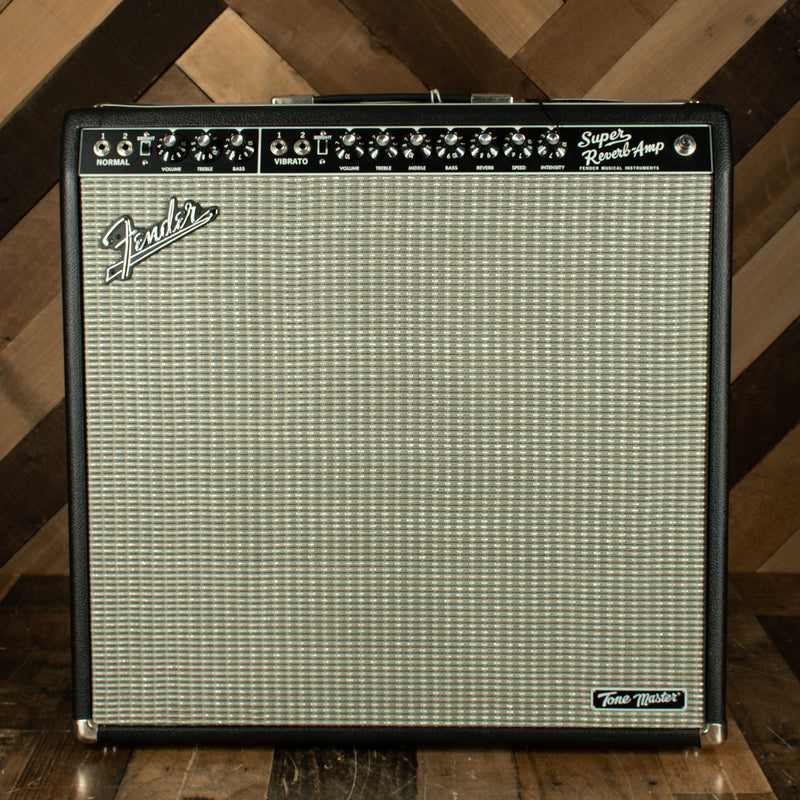 Fender 2022 Tone Master Super Reverb 4x10 200 Watts Amplifier - Used