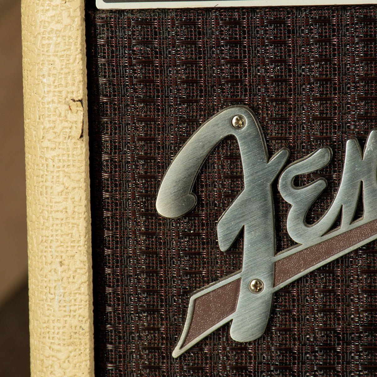 Fender 1995 Vibro King 60 Watt 3x10 Amplifier, Blonde Tolex - Used