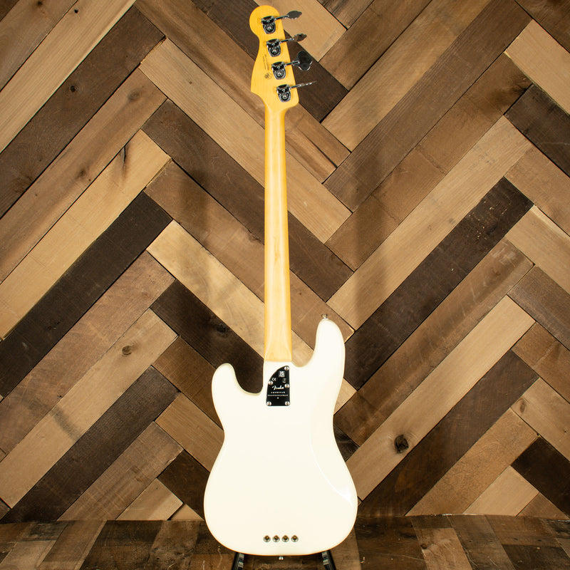 Fender 2021 American Professional II Precision Bass Guitar, Olympic White With OHC - Used