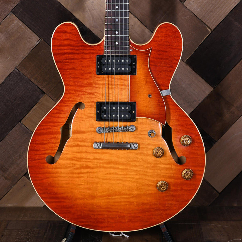 The Heritage 2010 H535 Almond Burst With OHSC - Used